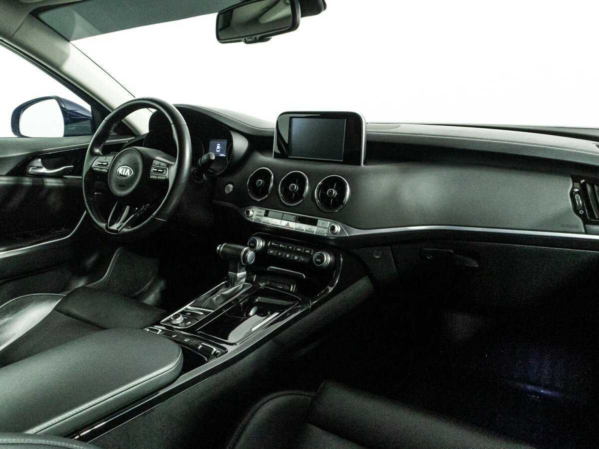 Kia Stinger с пробегом — 2019 год. Фото: #9