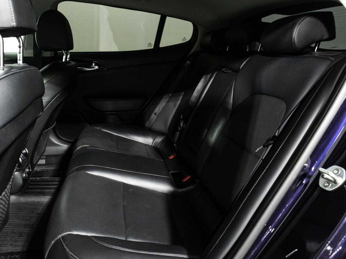 Kia Stinger с пробегом — 2019 год. Фото: #10