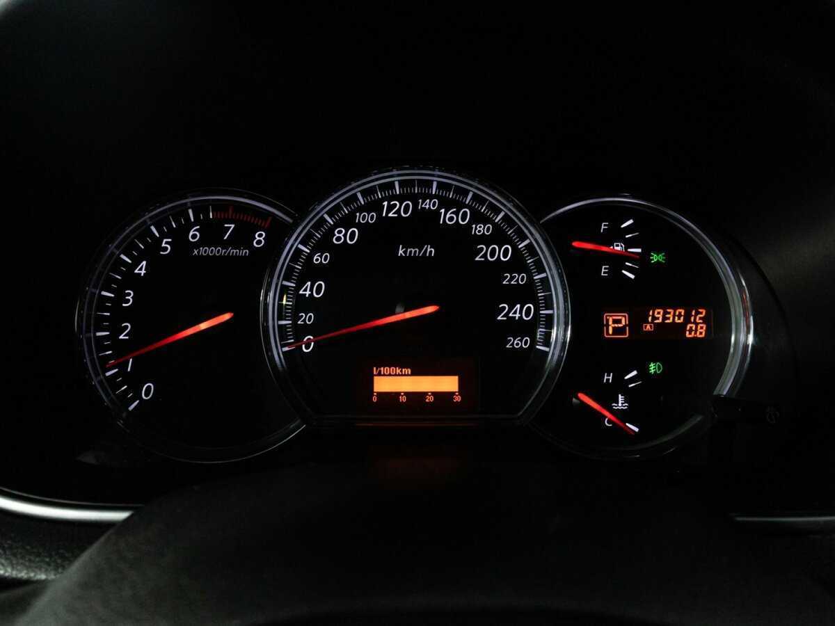 Nissan Teana с пробегом — 2009 год. Фото: #11