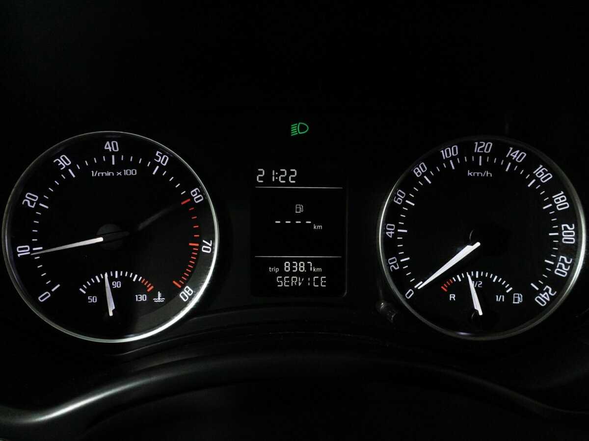 Skoda Octavia с пробегом — 2009 год. Фото: #11