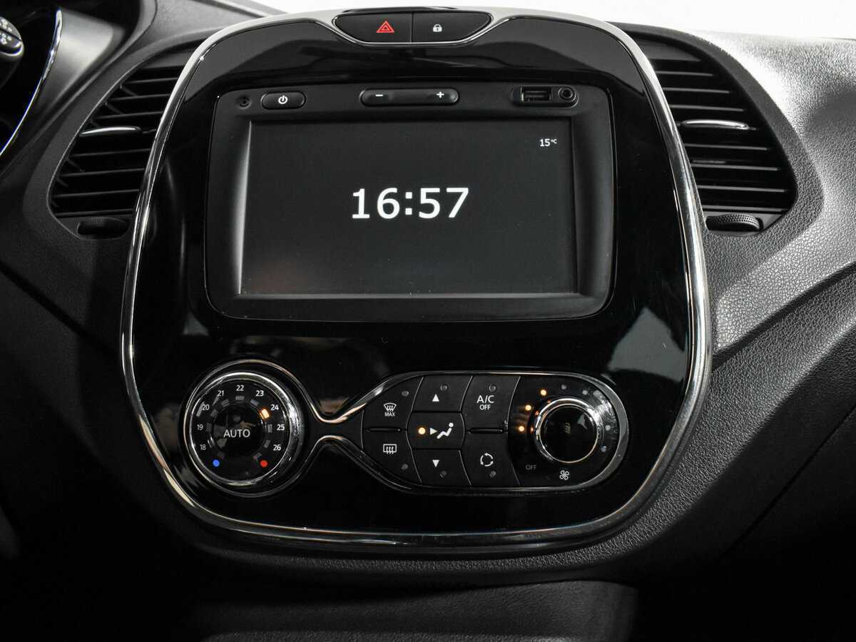 Renault Kaptur с пробегом — 2016 год. Фото: #14