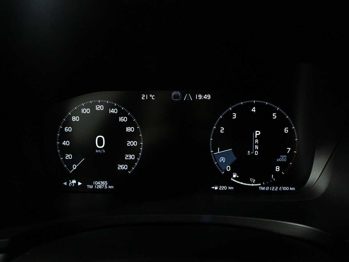 Volvo V90 Cross Country с пробегом — 2019 год. Фото: #11