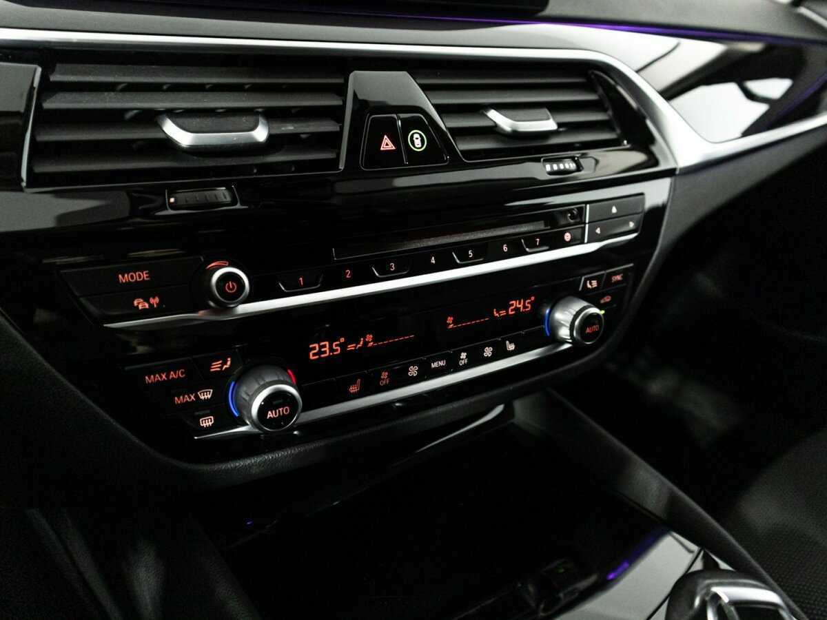 BMW 5 серии с пробегом — 2019 год. Фото: #17