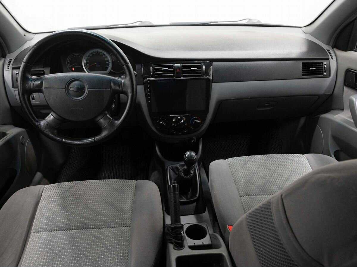Chevrolet Lacetti с пробегом — 2008 год. Фото: #12