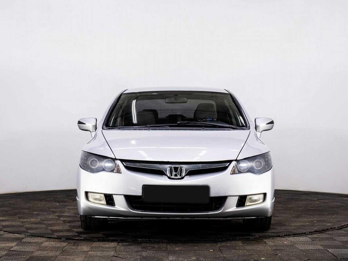 Honda Civic с пробегом — 2007 год. Фото: #1