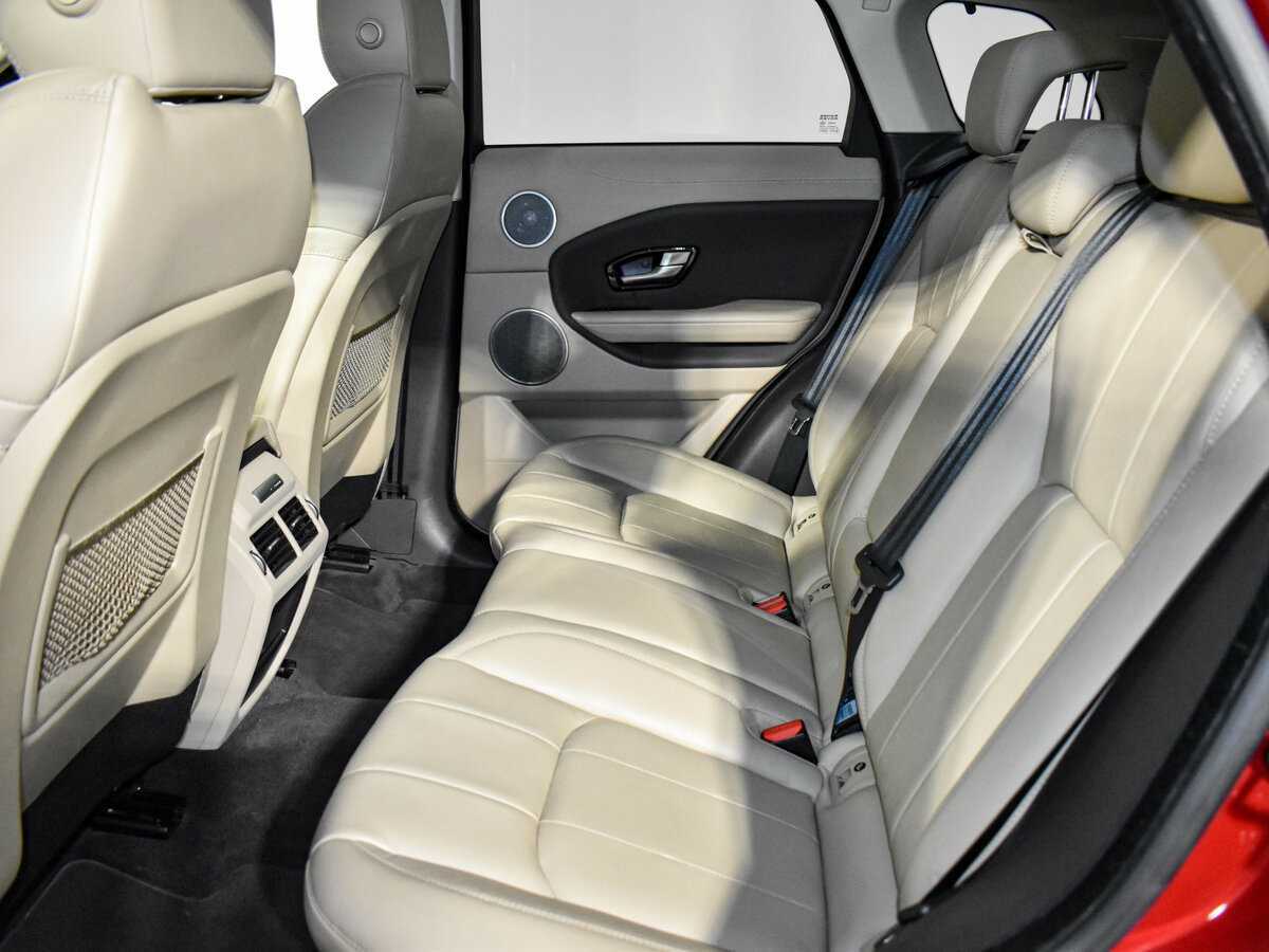 Land Rover Range Rover Evoque с пробегом — 2016 год. Фото: #12