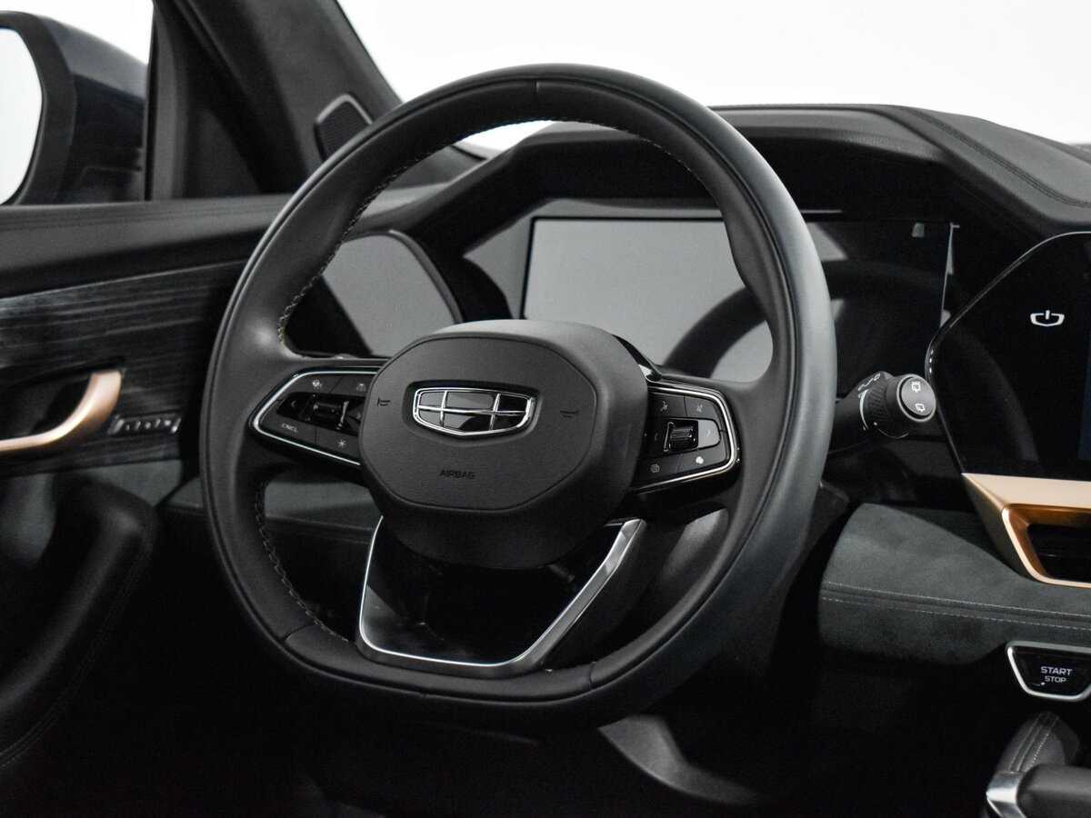 Geely Monjaro с пробегом — 2023 год. Фото: #18