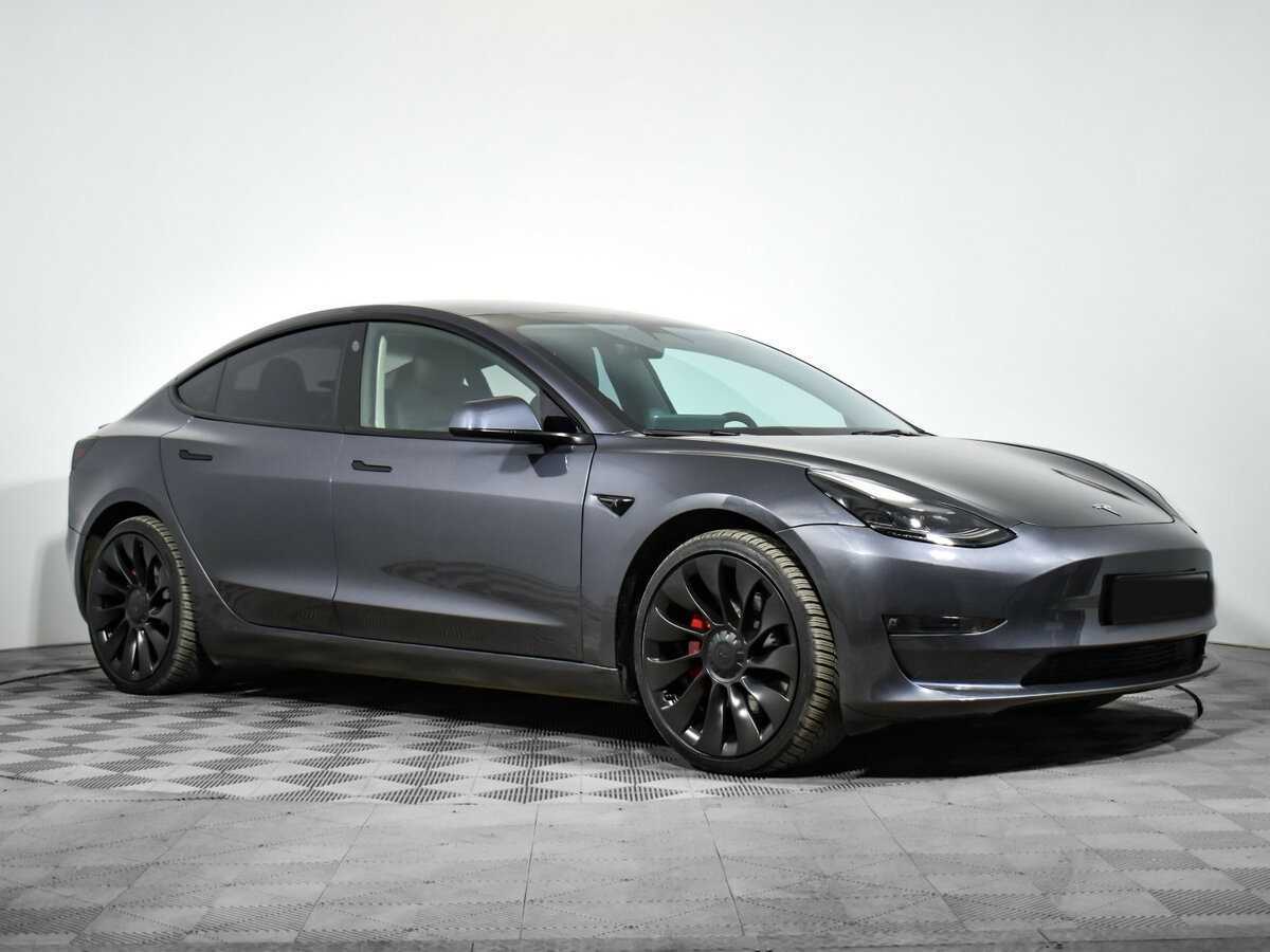 Tesla Model 3 с пробегом — 2023 год. Фото: #2