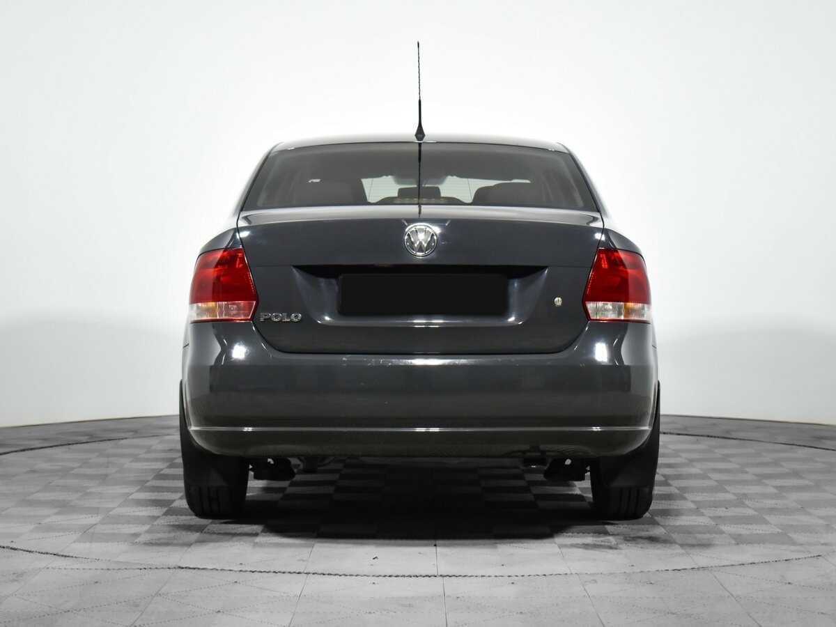 Volkswagen Polo с пробегом — 2011 год. Фото: #5