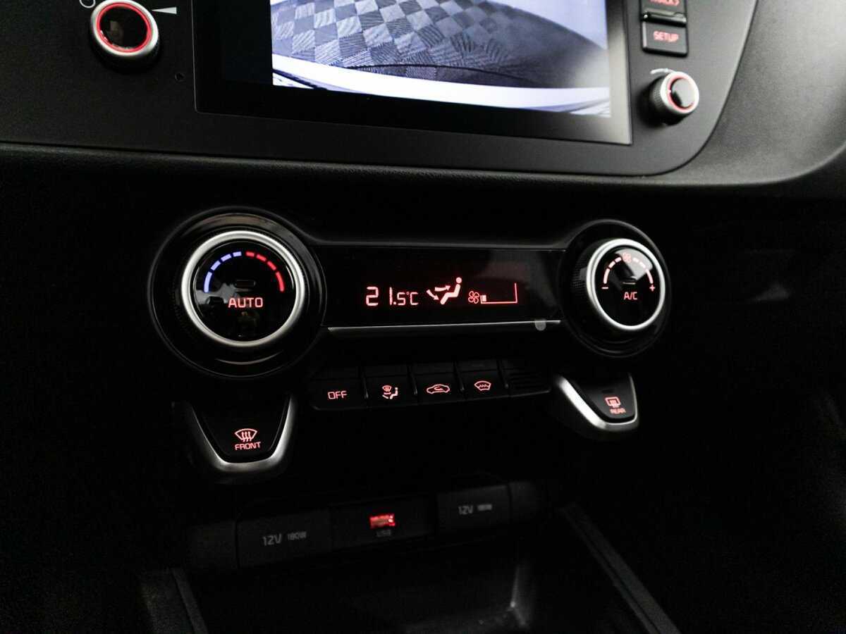 Kia Rio с пробегом — 2021 год. Фото: #19