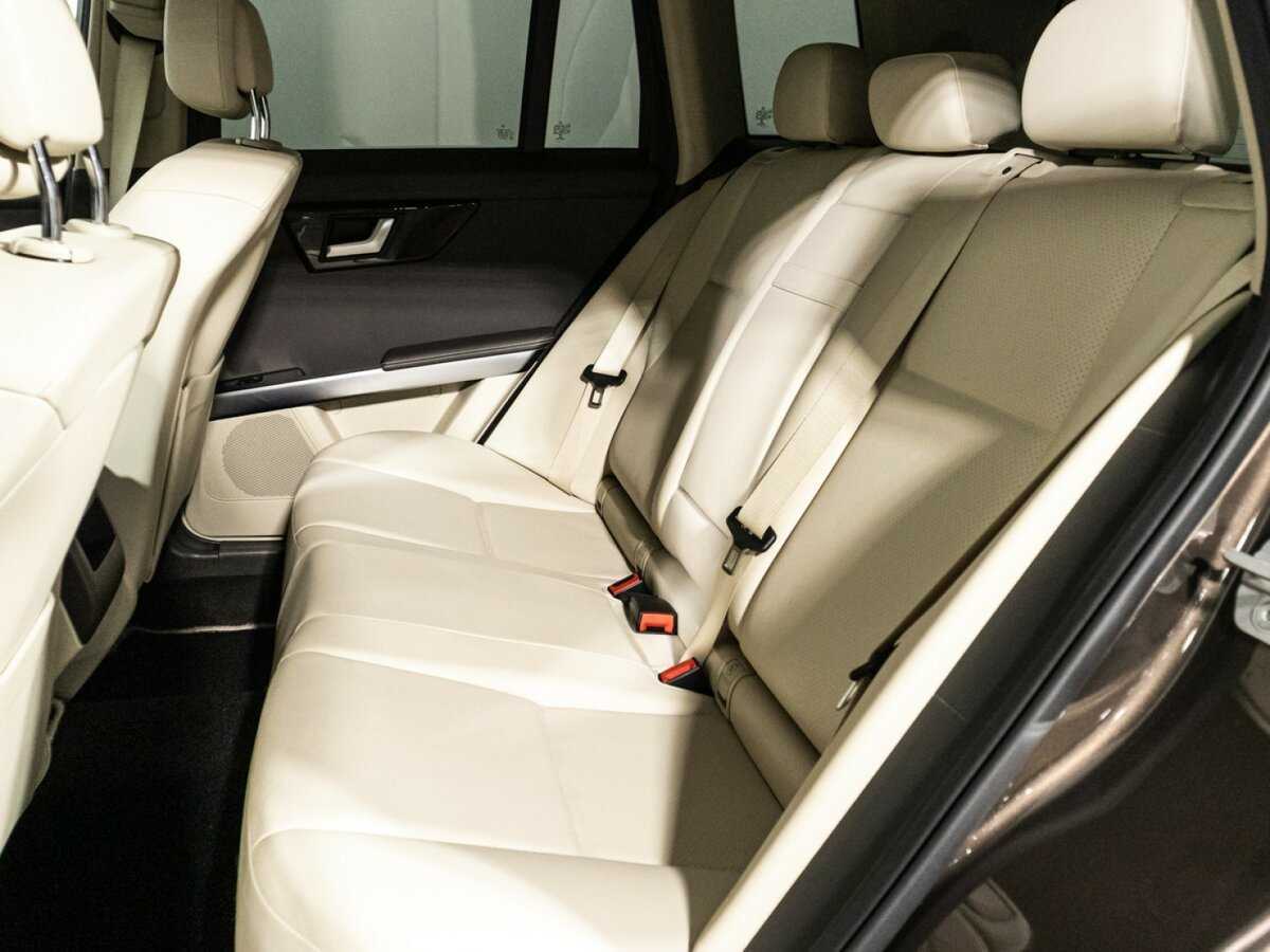 Mercedes-Benz GLK-Класс с пробегом — 2014 год. Фото: #9