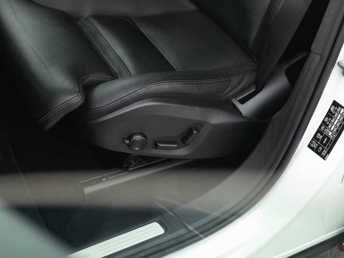 Volvo XC60 с пробегом — 2019 год. Фото: #12