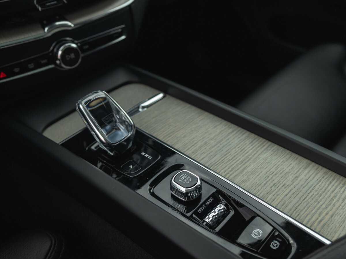 Volvo XC60 с пробегом — 2019 год. Фото: #23