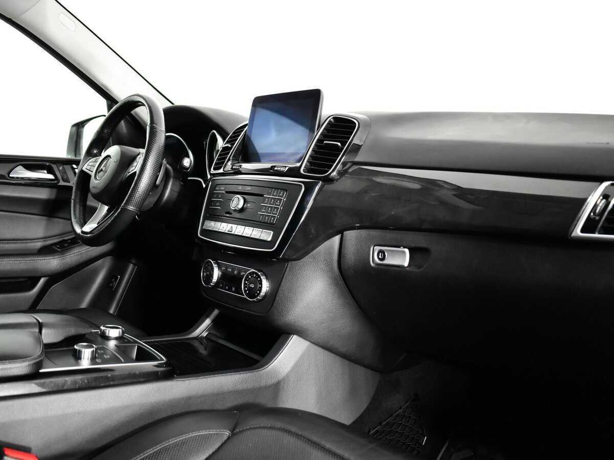Mercedes-Benz GLE с пробегом — 2016 год. Фото: #8