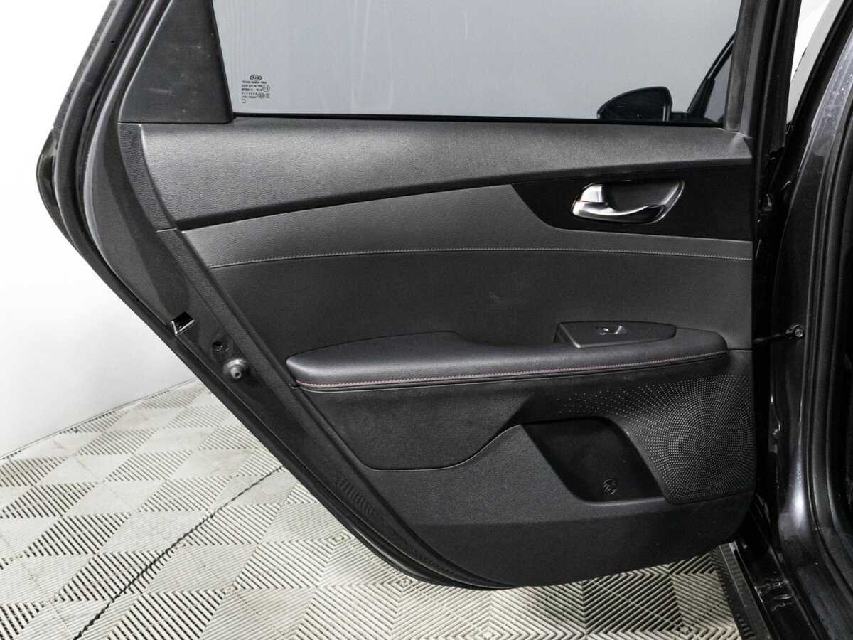 Kia K3 с пробегом — 2020 год. Фото: #25