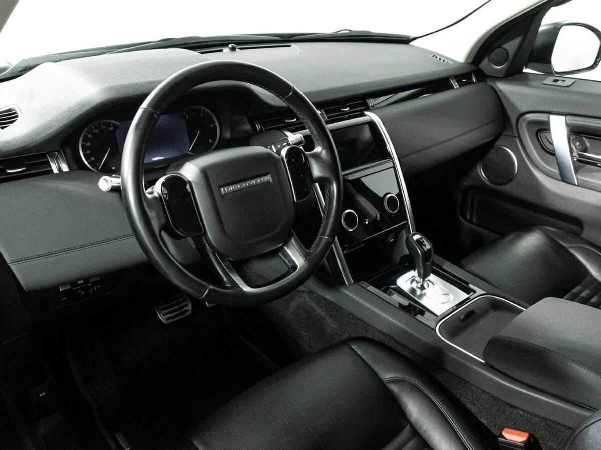 Land Rover Discovery Sport с пробегом — 2019 год. Фото: #10