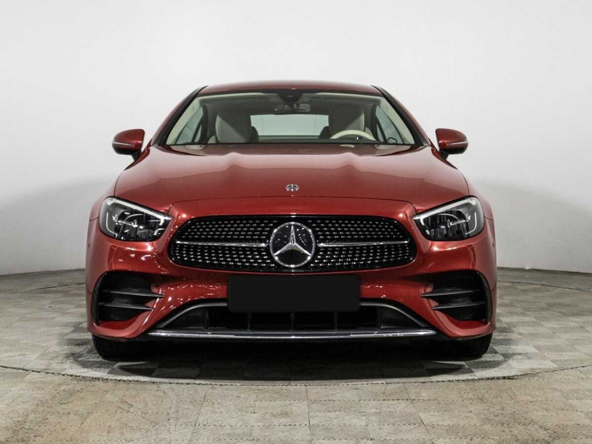 Mercedes-Benz E-Класс с пробегом — 2020 год. Фото: #1