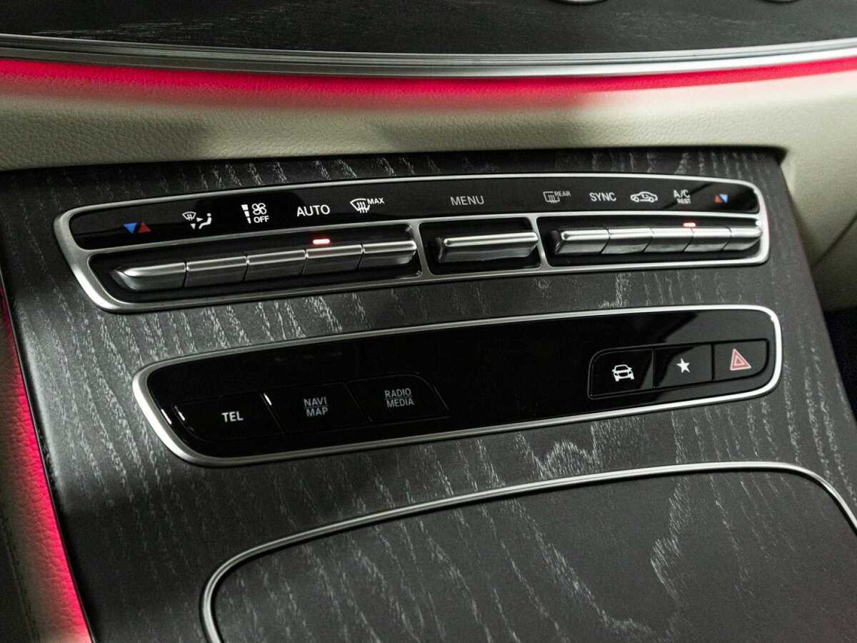 Mercedes-Benz E-Класс с пробегом — 2020 год. Фото: #12