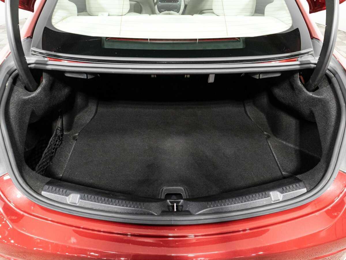 Mercedes-Benz E-Класс с пробегом — 2020 год. Фото: #18