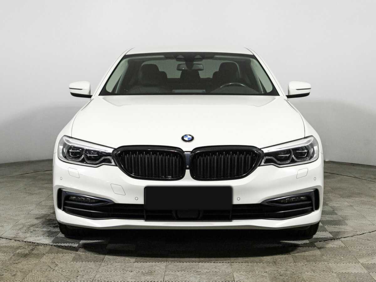 BMW 5 серии с пробегом — 2019 год. Фото: #1