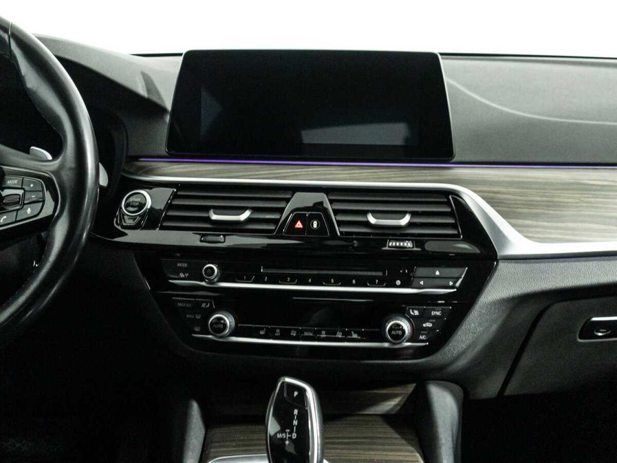 BMW 5 серии с пробегом — 2019 год. Фото: #13