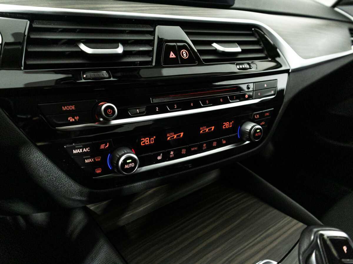 BMW 5 серии с пробегом — 2019 год. Фото: #23