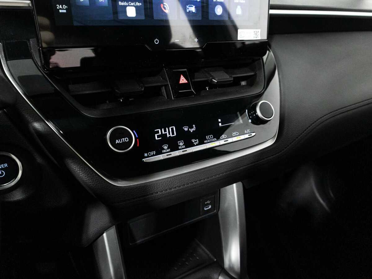 Toyota Corolla Cross с пробегом — 2023 год. Фото: #16