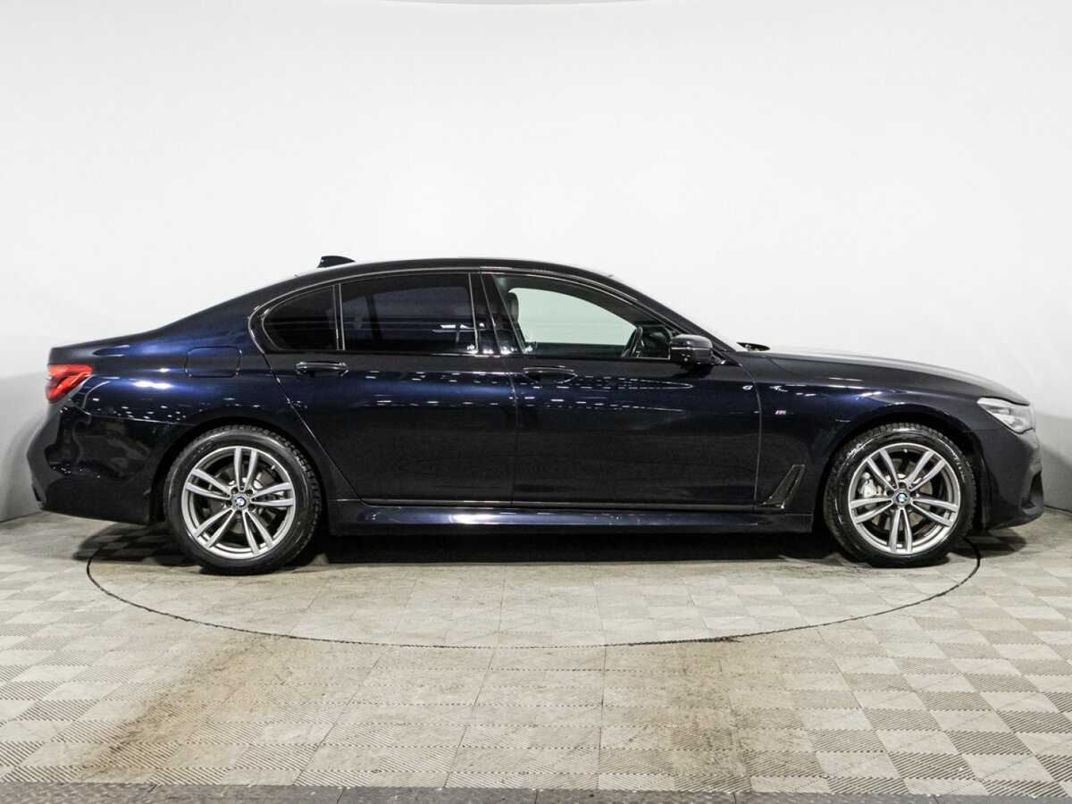 BMW 7 серии с пробегом — 2018 год. Фото: #3