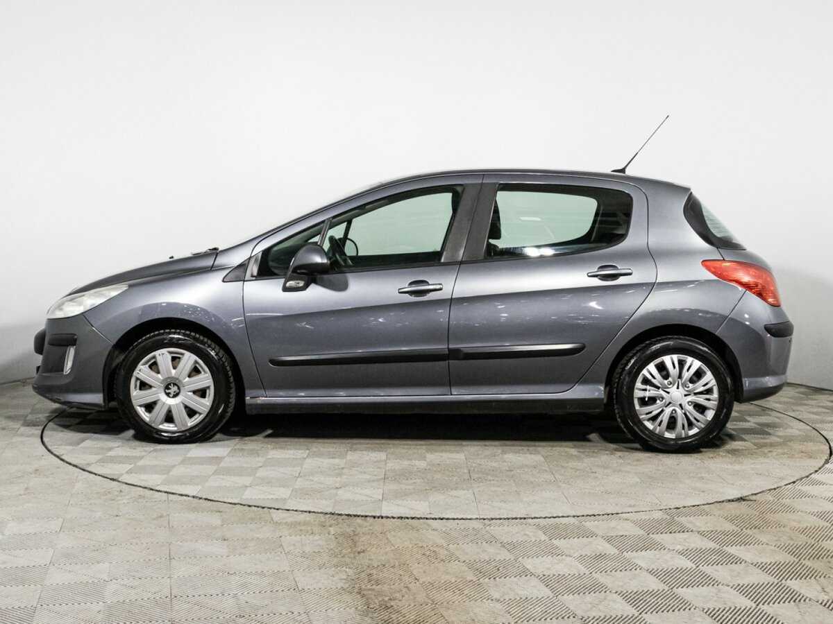 Peugeot 308 с пробегом — 2010 год. Фото: #7