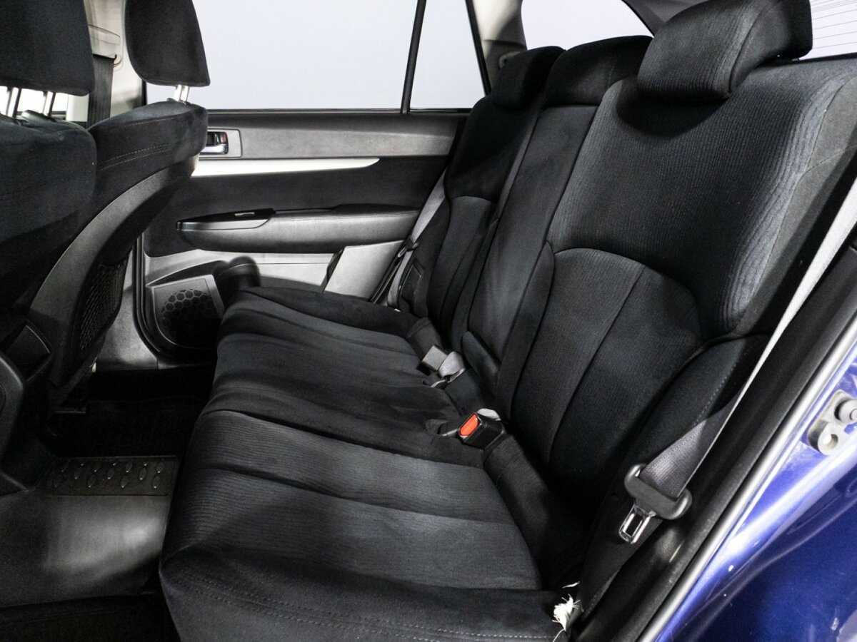 Subaru Outback с пробегом — 2010 год. Фото: #7