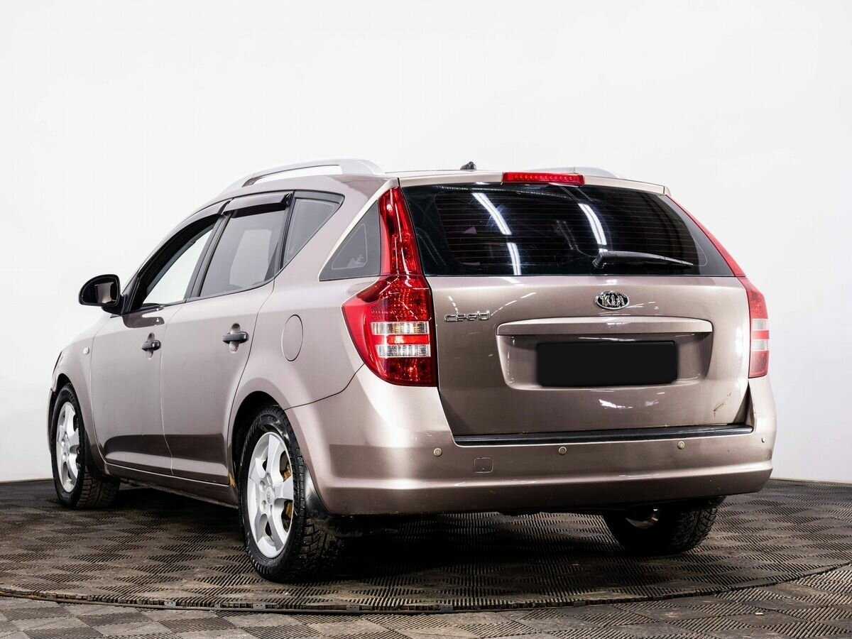 Kia Ceed с пробегом — 2008 год. Фото: #3