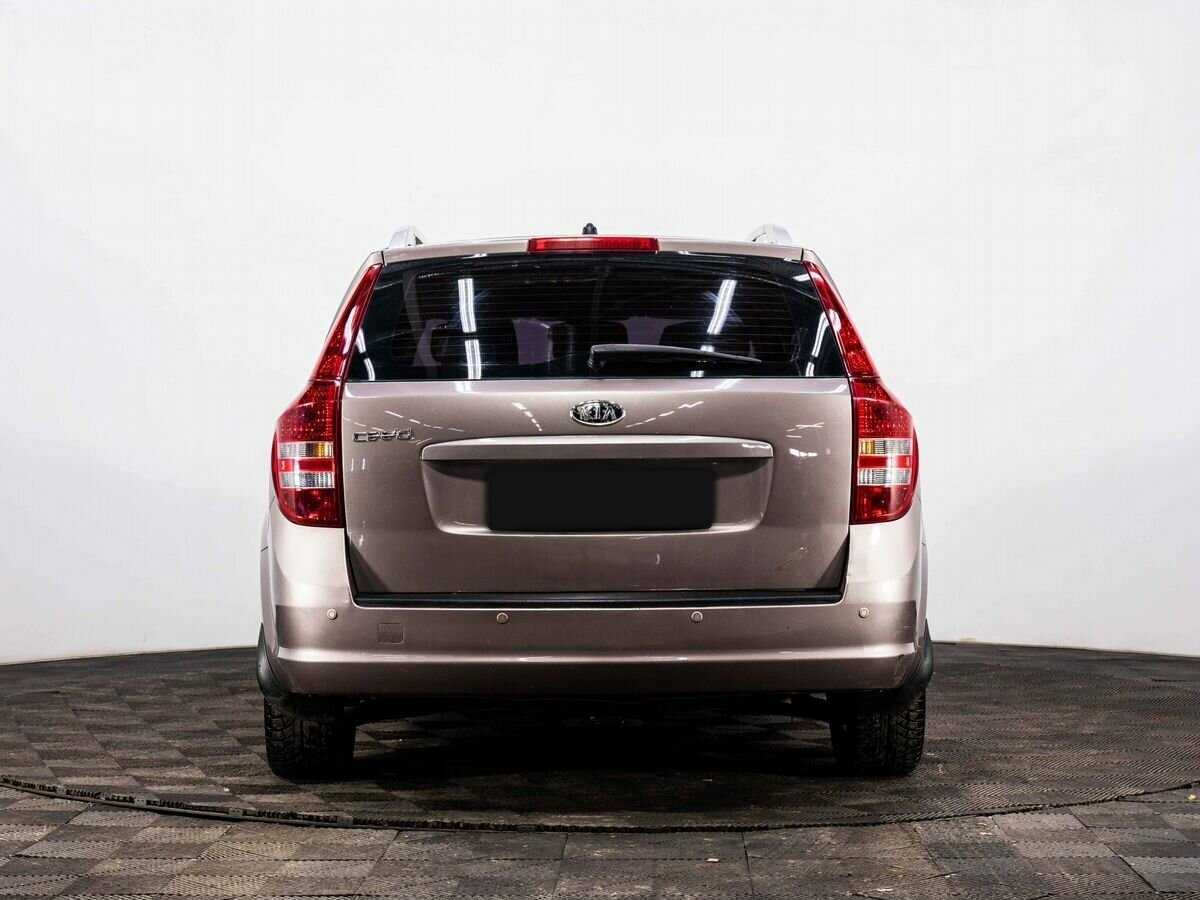 Kia Ceed с пробегом — 2008 год. Фото: #4