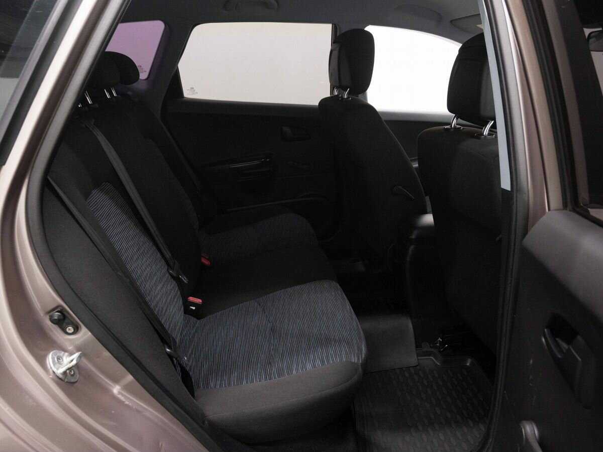 Kia Ceed с пробегом — 2008 год. Фото: #9