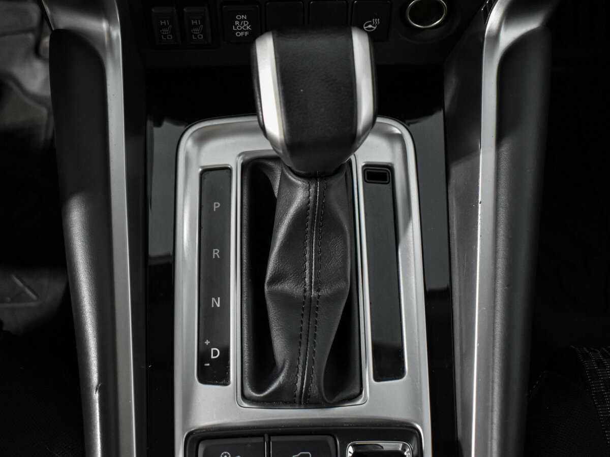 Mitsubishi Pajero Sport с пробегом — 2019 год. Фото: #7