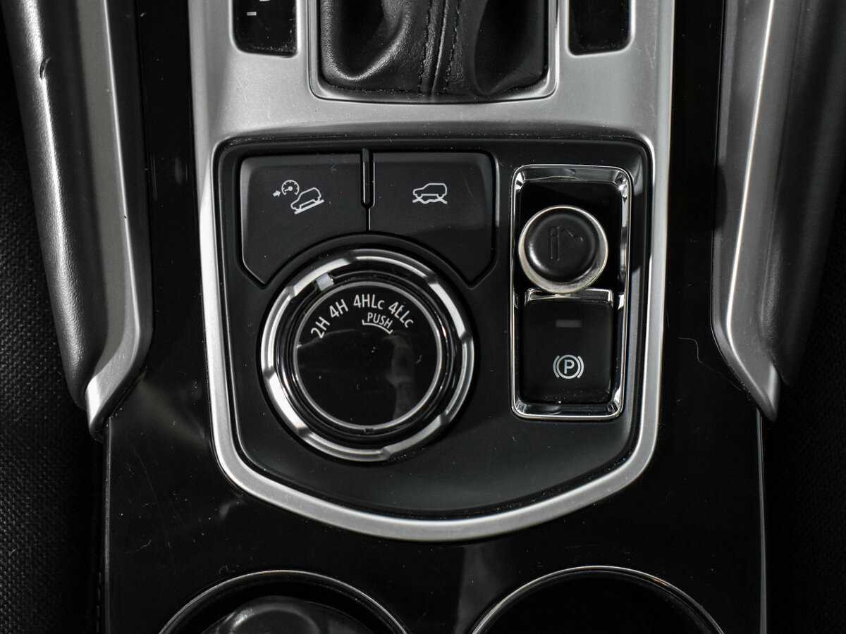 Mitsubishi Pajero Sport с пробегом — 2019 год. Фото: #8