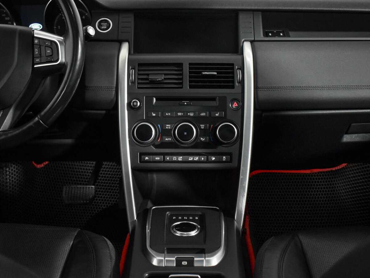 Land Rover Discovery Sport с пробегом — 2016 год. Фото: #15