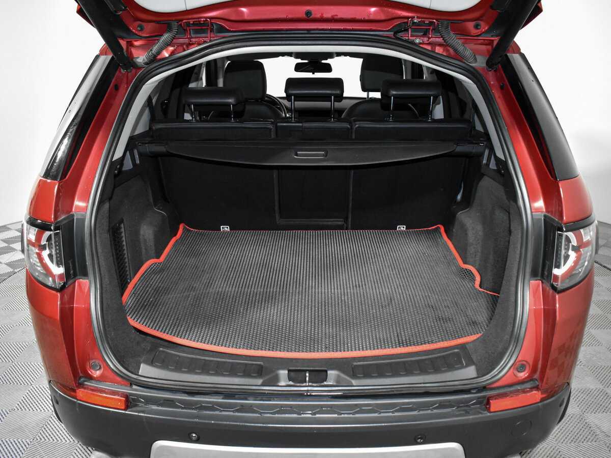 Land Rover Discovery Sport с пробегом — 2016 год. Фото: #17