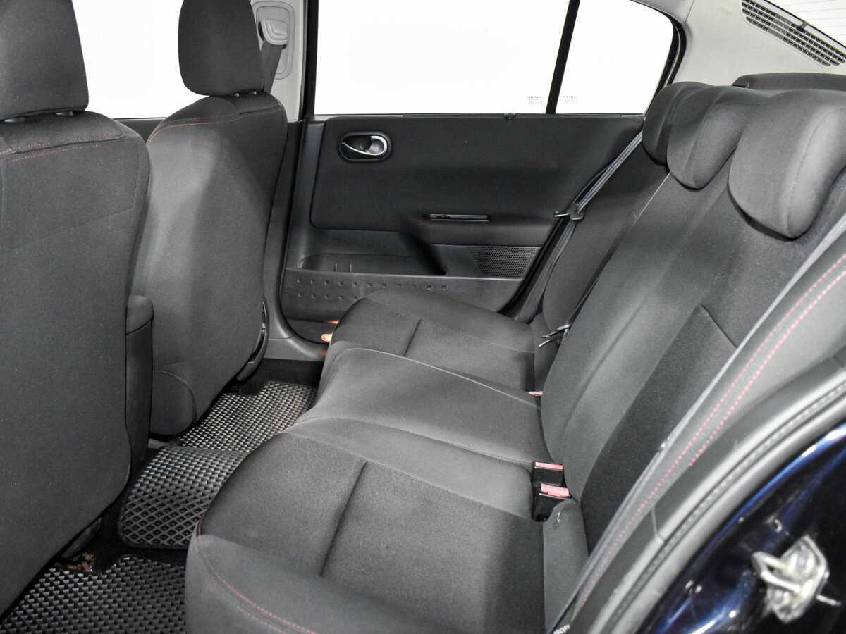 Renault Megane с пробегом — 2007 год. Фото: #9