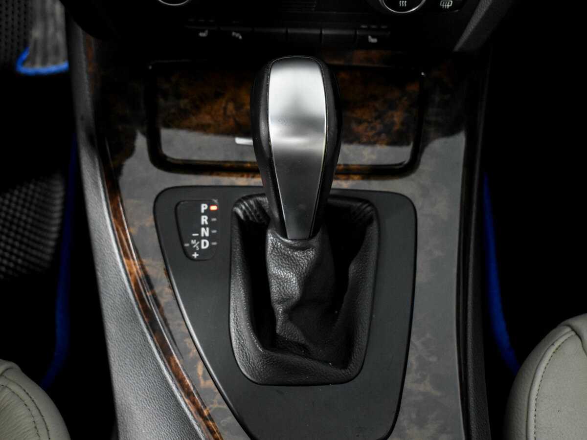 BMW 3 серии с пробегом — 2007 год. Фото: #9