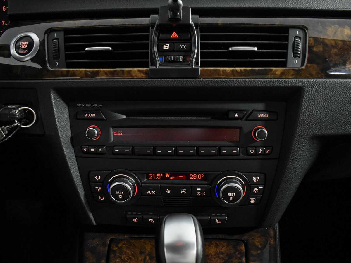 BMW 3 серии с пробегом — 2007 год. Фото: #15