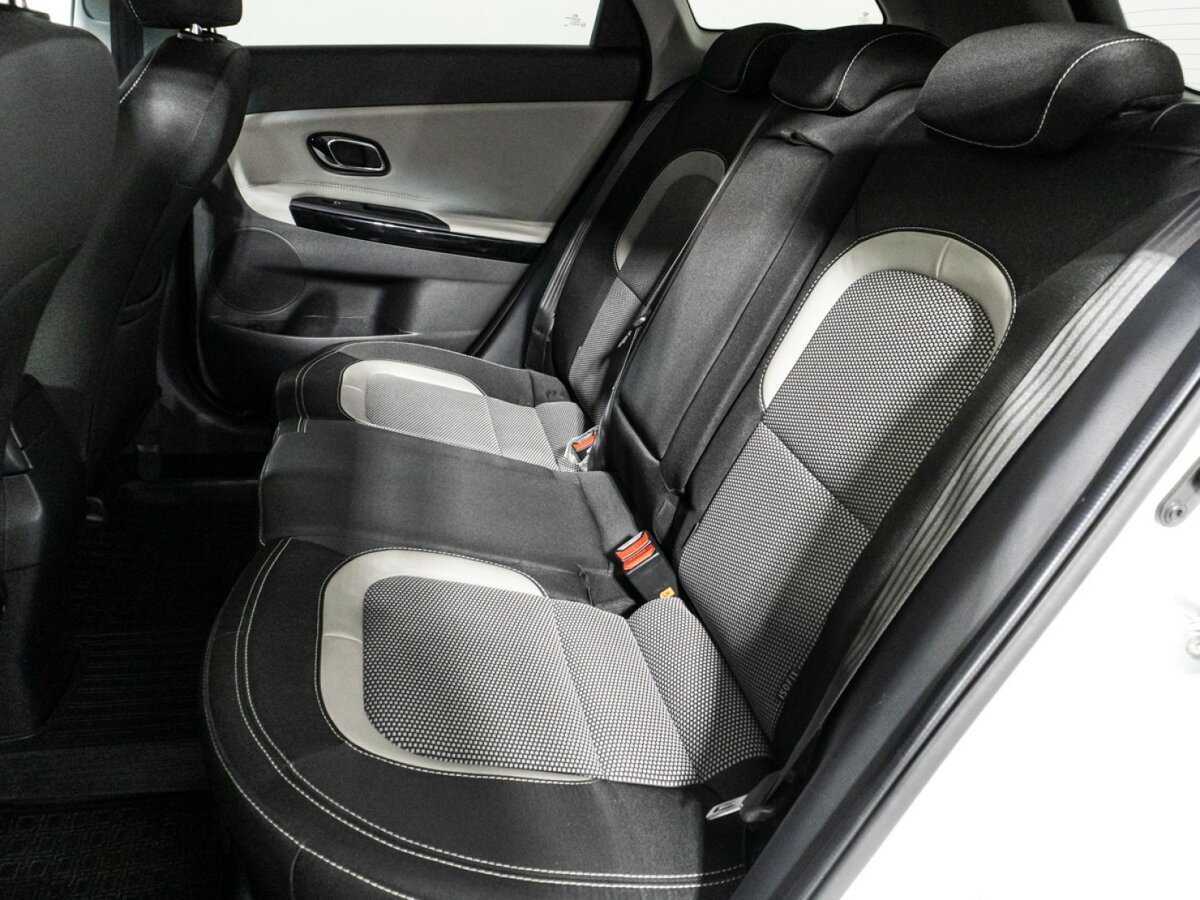 Kia Ceed с пробегом — 2018 год. Фото: #9