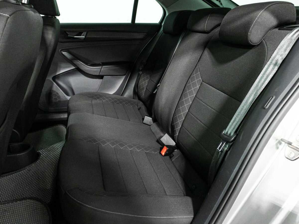Skoda Rapid с пробегом — 2020 год. Фото: #9