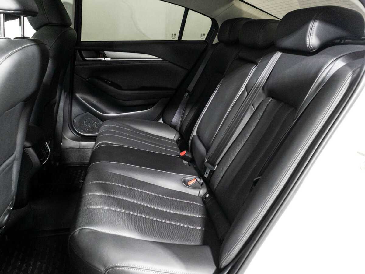 Mazda 6 с пробегом — 2023 год. Фото: #9