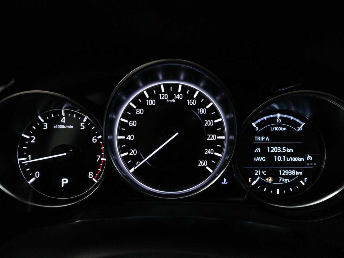 Mazda 6 с пробегом — 2023 год. Фото: #11