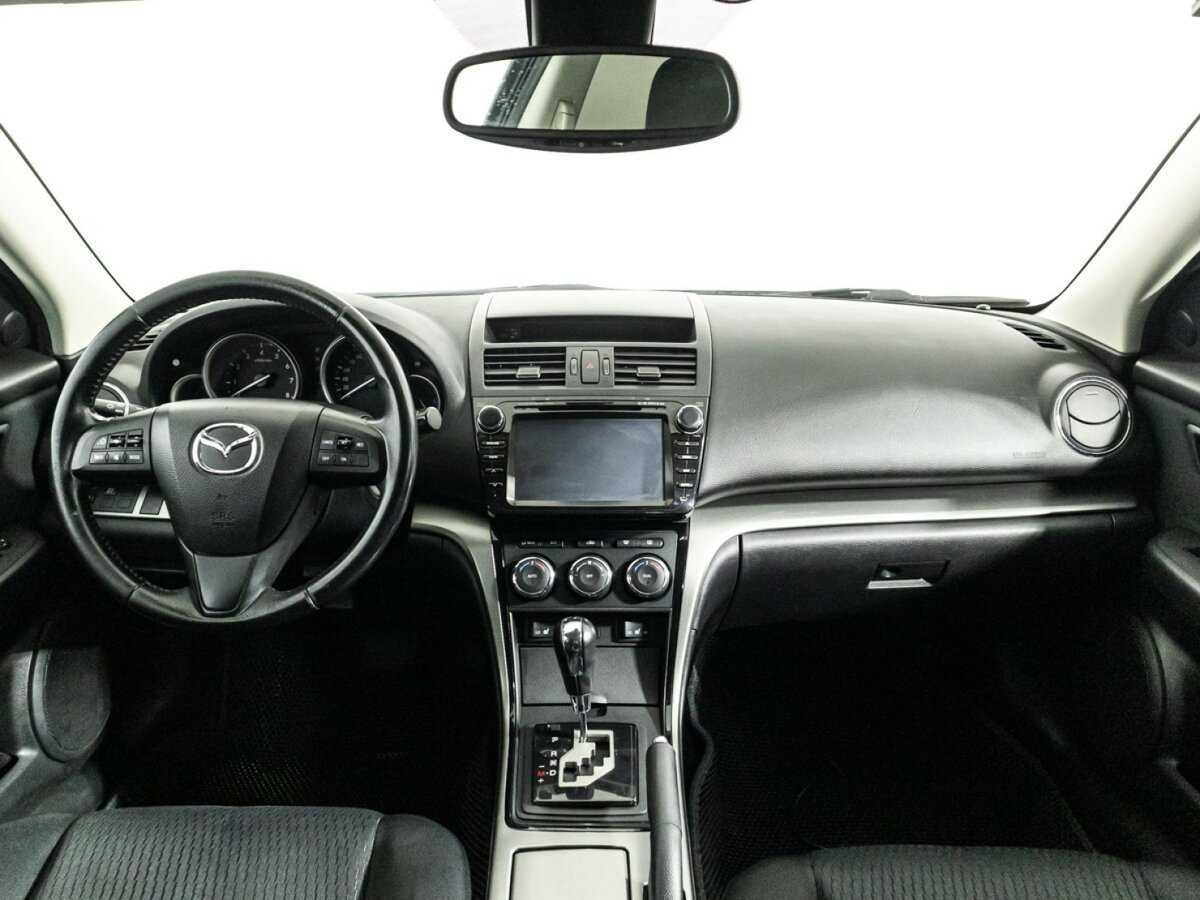 Mazda 6 с пробегом — 2011 год. Фото: #12