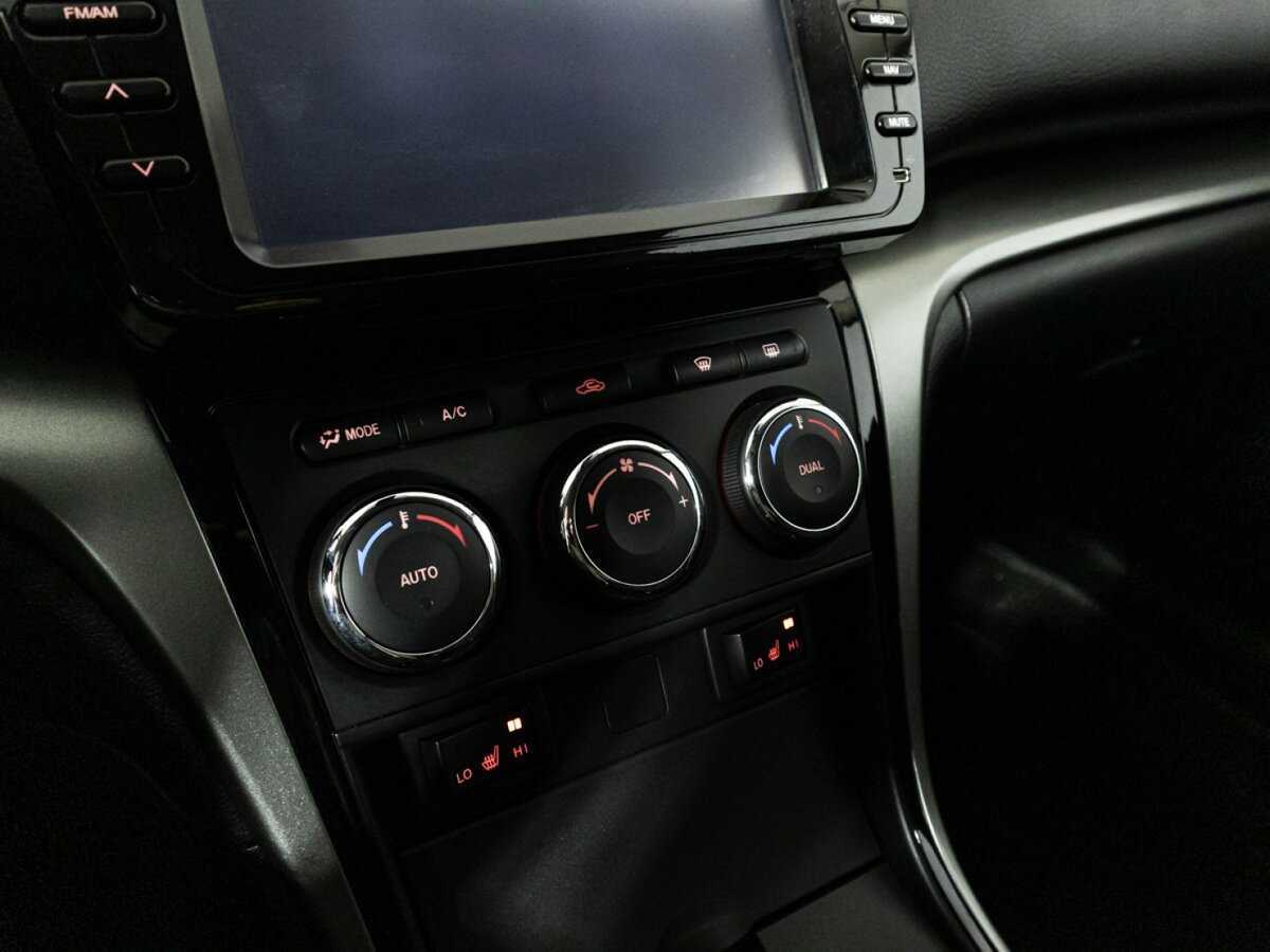 Mazda 6 с пробегом — 2011 год. Фото: #15