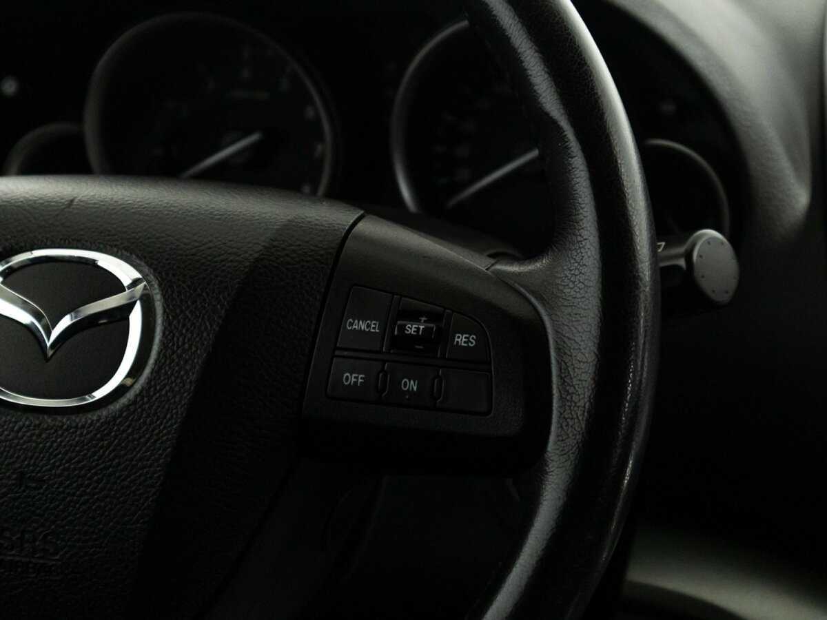 Mazda 6 с пробегом — 2011 год. Фото: #17