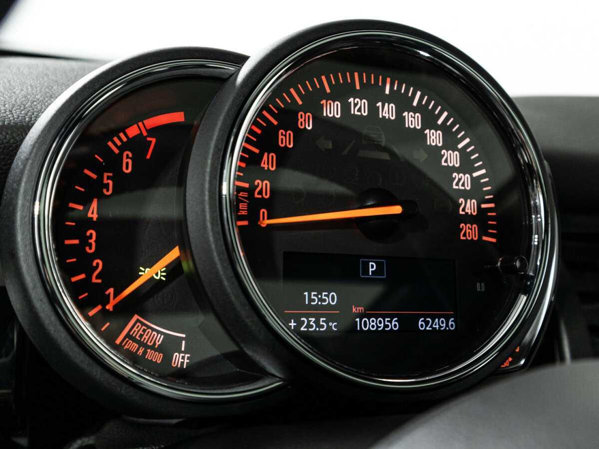 Mini Hatch с пробегом — 2020 год. Фото: #11