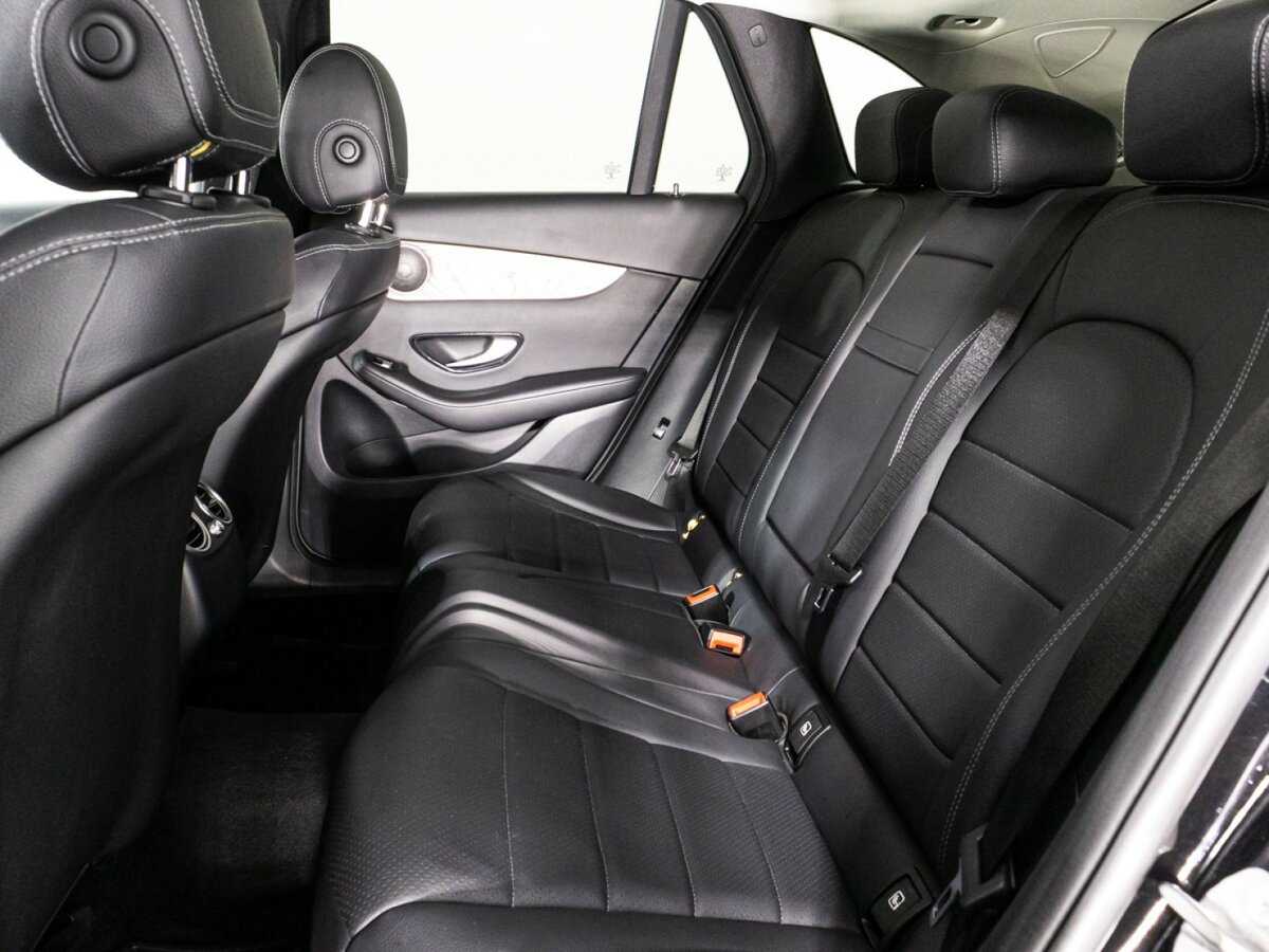 Mercedes-Benz GLC с пробегом — 2017 год. Фото: #9