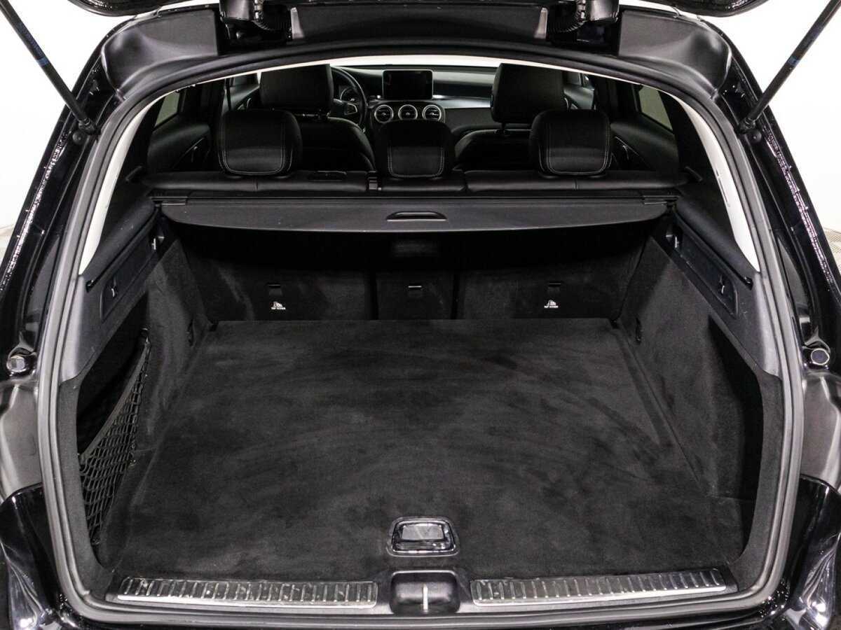 Mercedes-Benz GLC с пробегом — 2017 год. Фото: #14